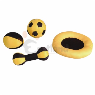 Floatable dog toys set